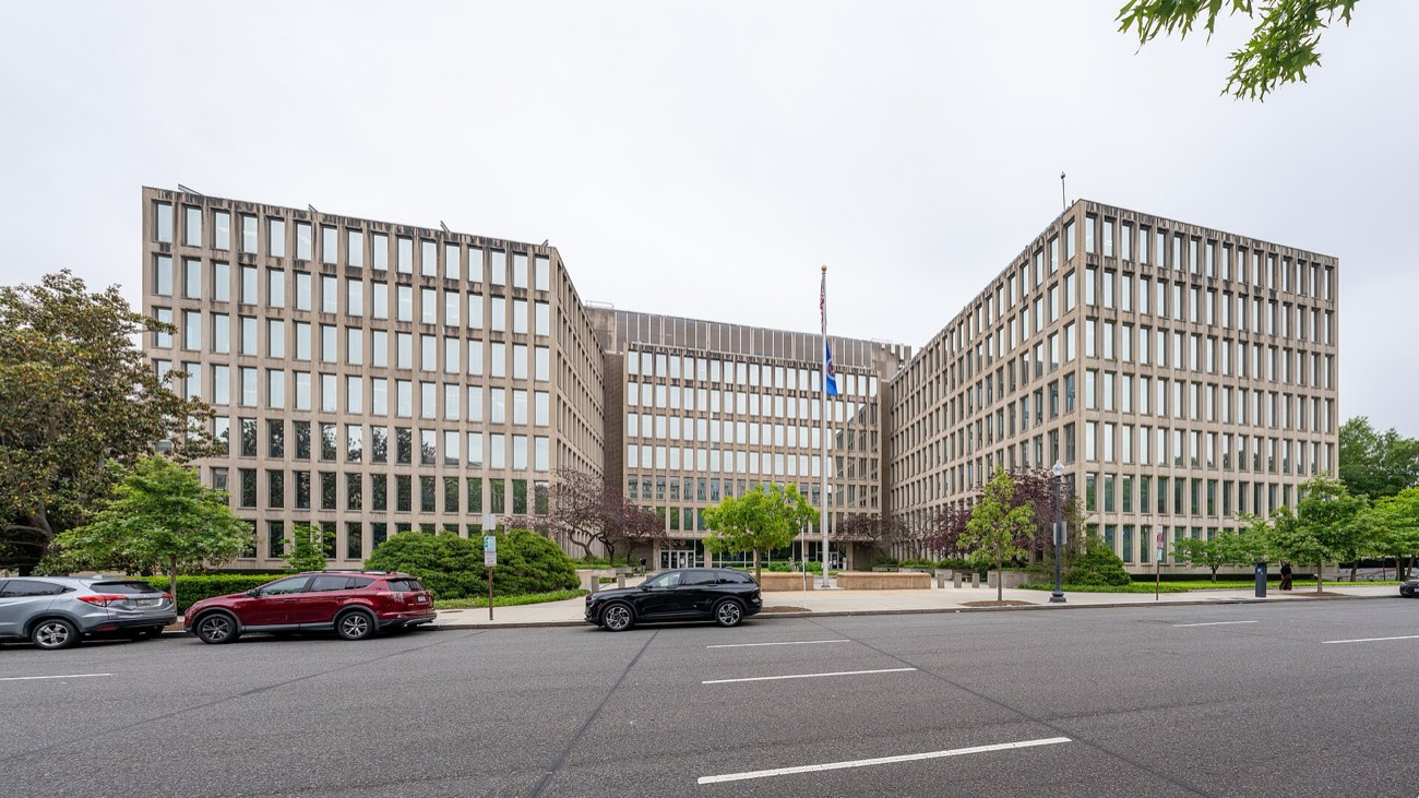 Federal office building